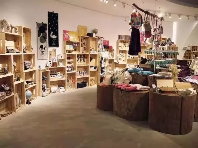 1571369478307031423.jpg 1000.webp (7).jpg